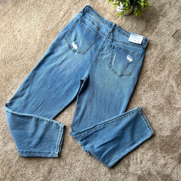 NWT Abound Mom Jean Button-Fly Light Stone Wash Distressed 90s Jeans Size 29 - Picture 15 of 16